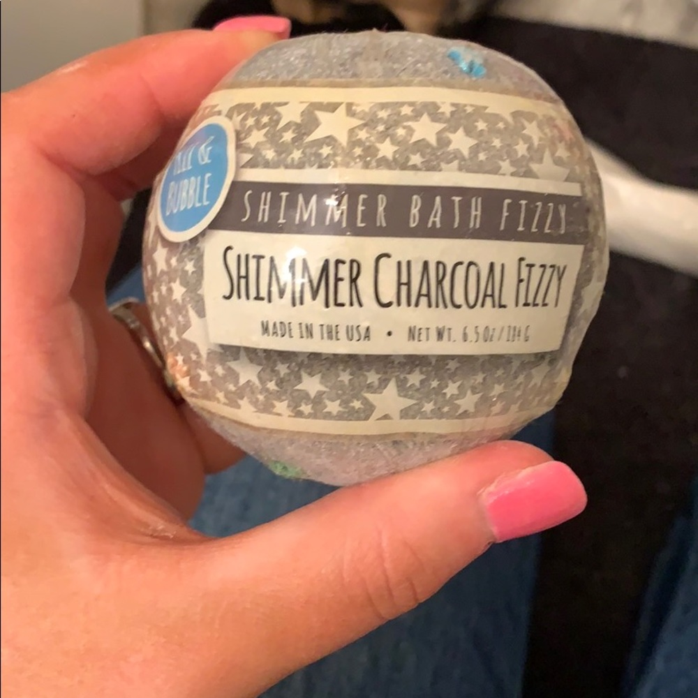 Charcoal bath bomb